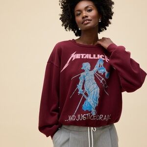 Metallica Burgundy Graphic Sweatshirt